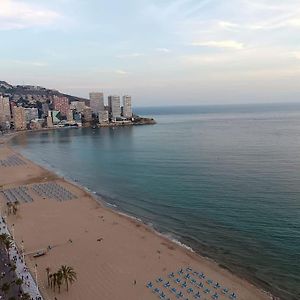 Estupendo Apartamento En Planta 23 Primera Linea