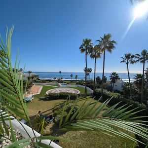 Miraflores Beach Sunrise View 1 Bedroom Apartment.